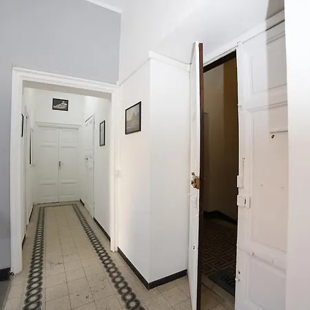 Dm Vatican Luxury Lägenhet *